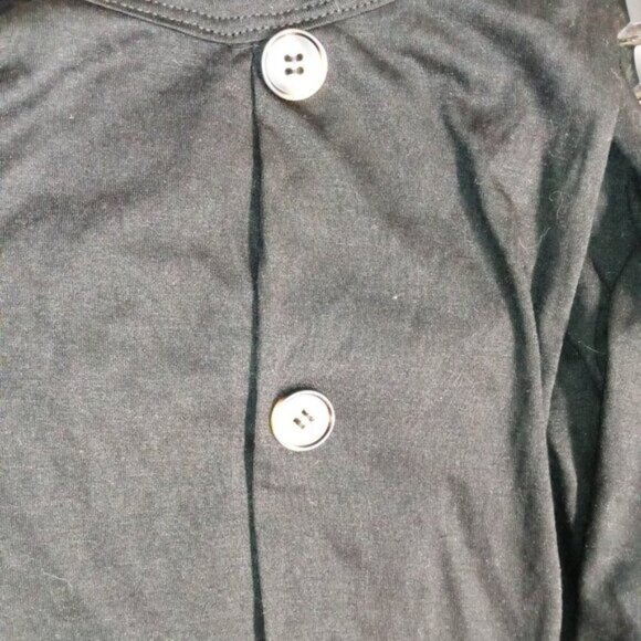 NWT- Plus Size 26 Long Sleeved Black Blouse - Picture 6 of 6